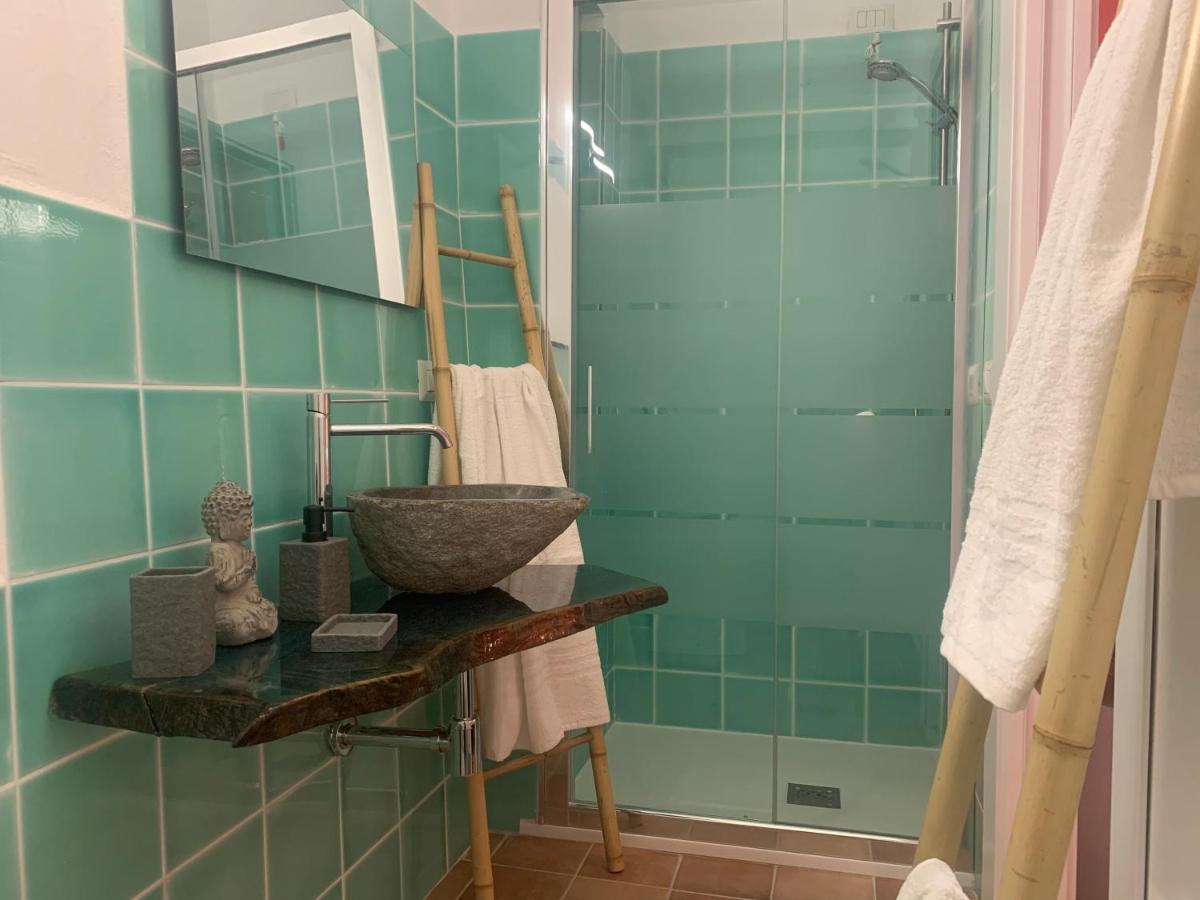 Da Ida Hotel Bosa Bagian luar foto